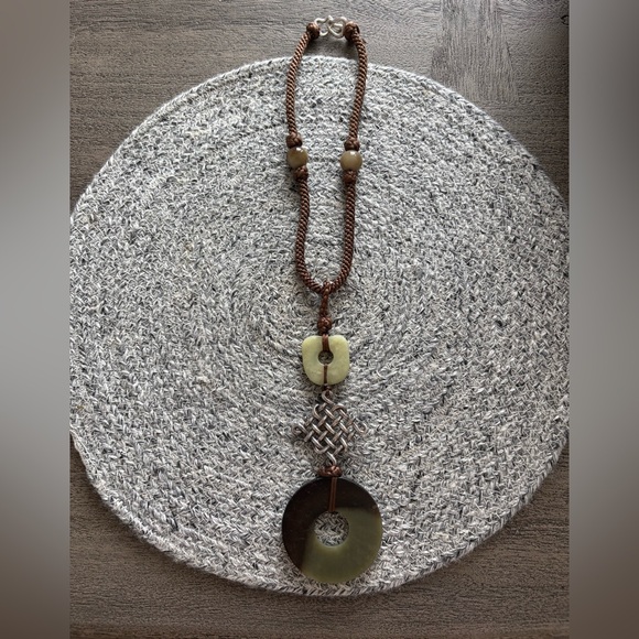 Vintage Jewelry - Contemporary Jade and Sterling Silver Pendant Necklace